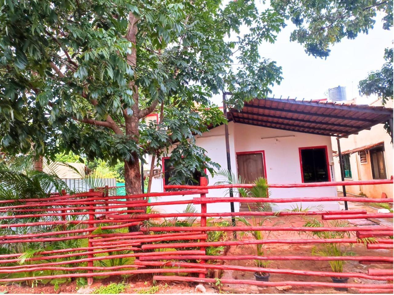 Golden Magnolia Homestay Bangalore Exterior photo